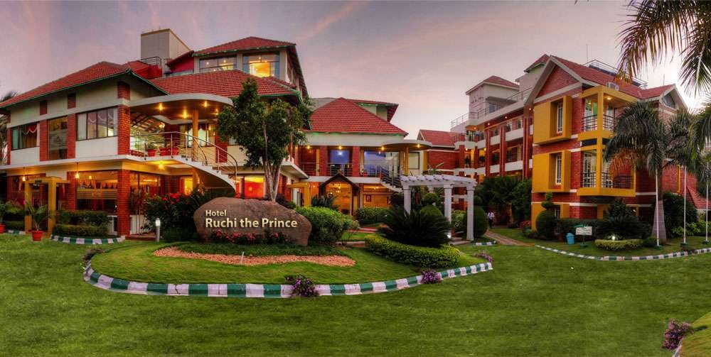 HOTEL LE RUCHI THE PRINCE