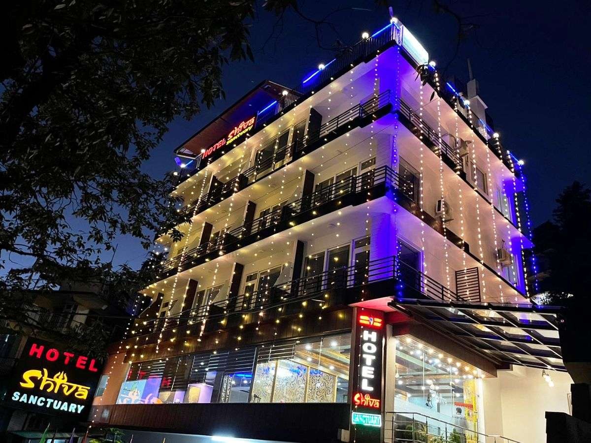 HOTEL SHIVA SANCTURY