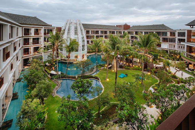 GOLDEN TULIP JINENG RESORT BALI