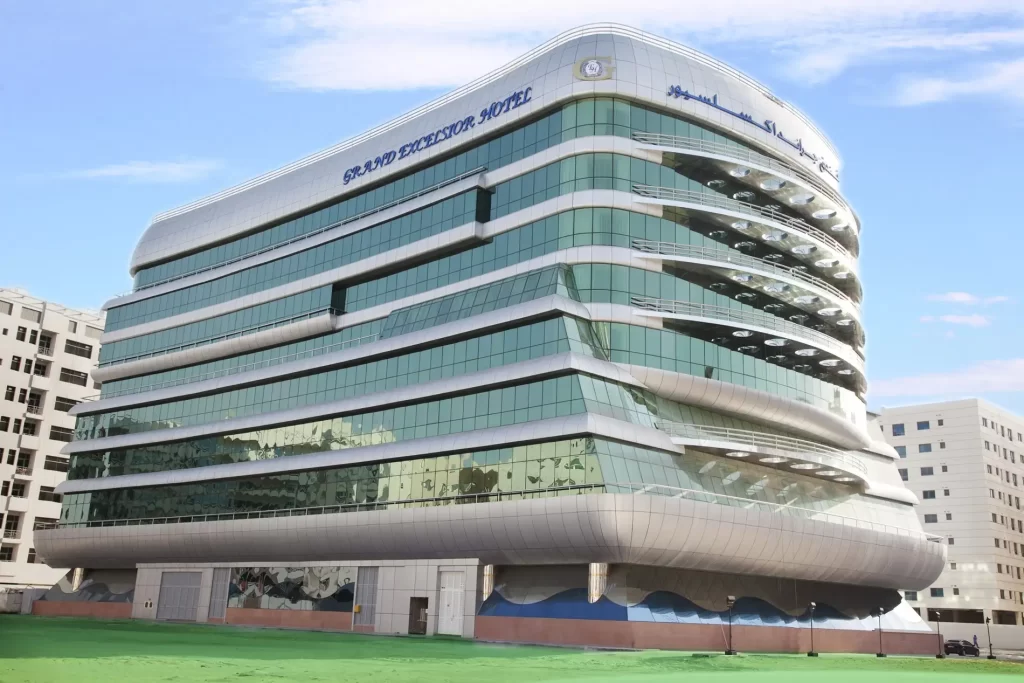 GRAND EXCELISOR HOTEL