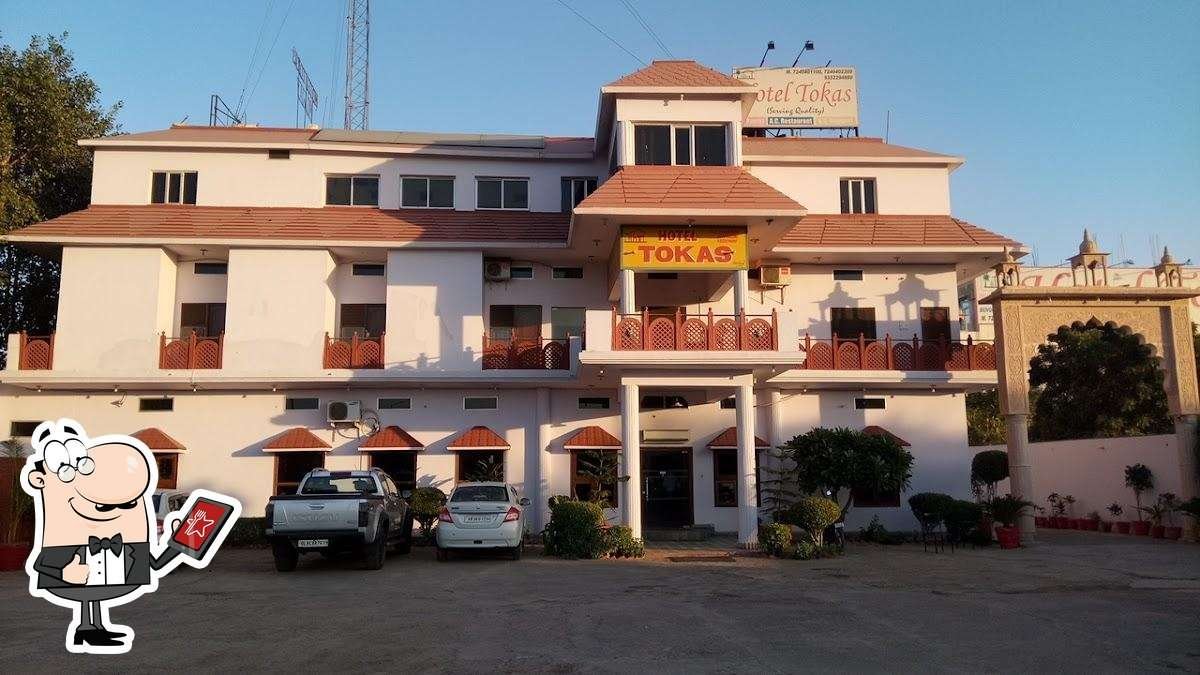 HOTEL TOKAS