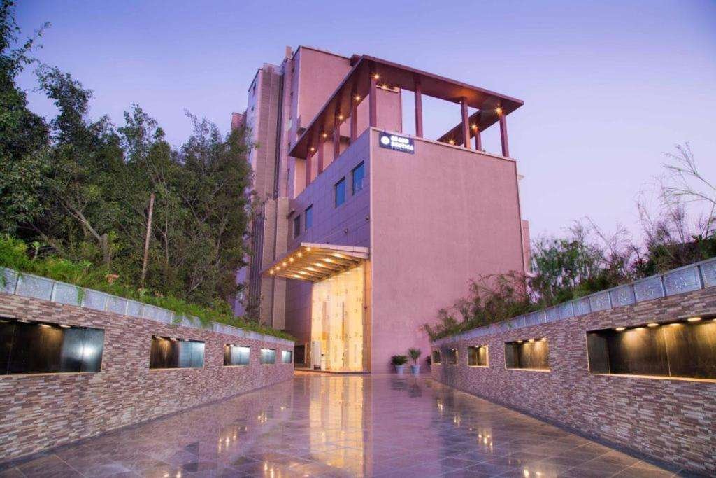 REGENTA CENTRAL, GRAND EXOTICA, PUNE