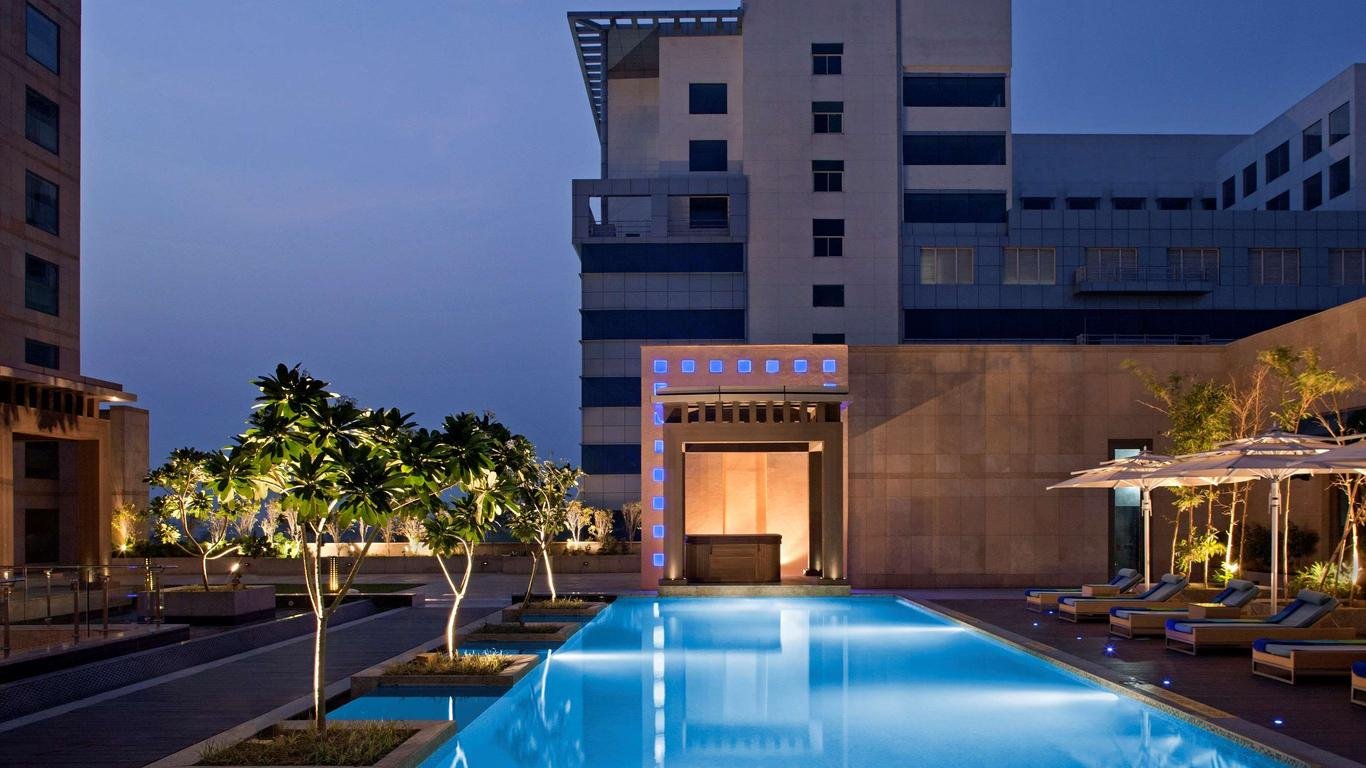 PARK INN BY RADISSON