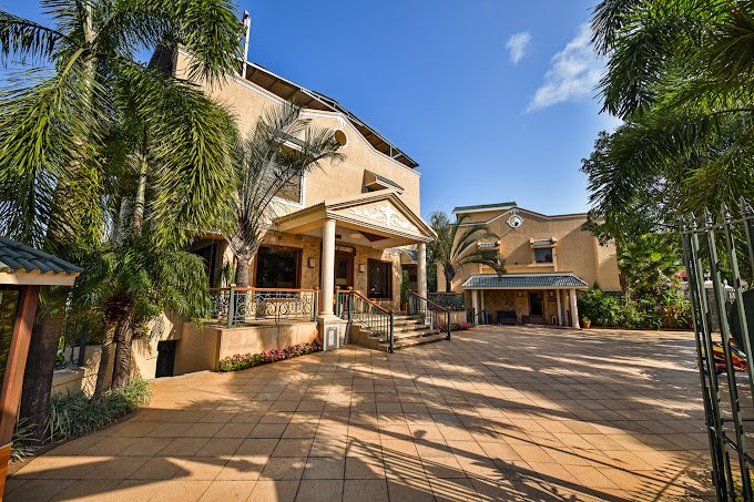 THE MERITAS CRYSTAL RESORT